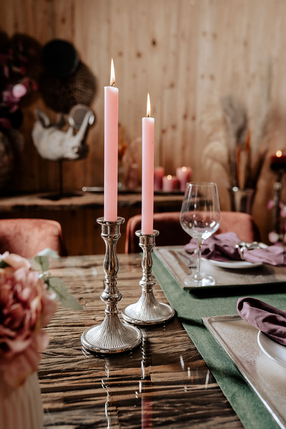 KATHRIN_BARNETZKE_Noll-19112022-Ambiente-18 Kerzenständer Silber 2er Set aus Metall