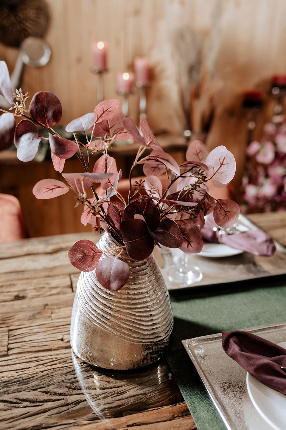 KATHRIN_BARNETZKE_Noll-19112022-Ambiente-68 Vase Silber aus Metall