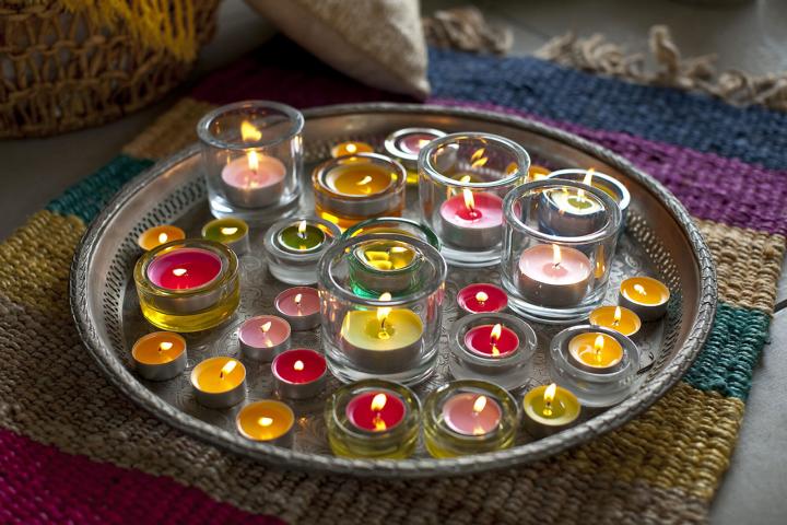 Teelichter - die kleinen Lichter mit den großen Vorteilen