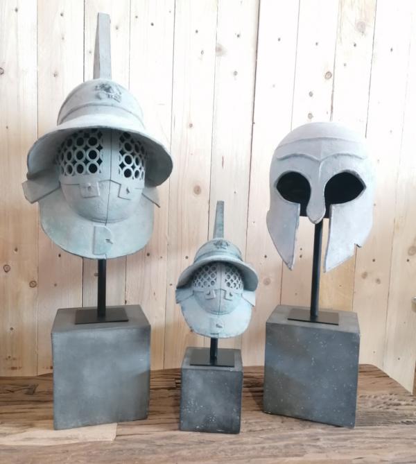 Helm-Statue-Dekoration-Polyresin-MN-CH-4101-9 Helm Deko Dekoration Gladiatoren Römer