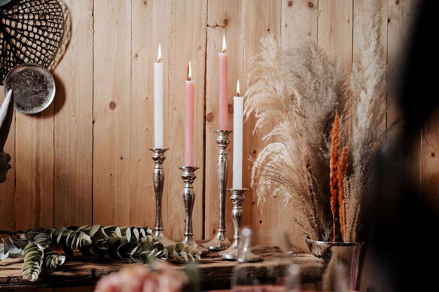 KATHRIN_BARNETZKE_Noll-19112022-Ambiente-50 Kerzenständer Silber 4er Set aus Metall