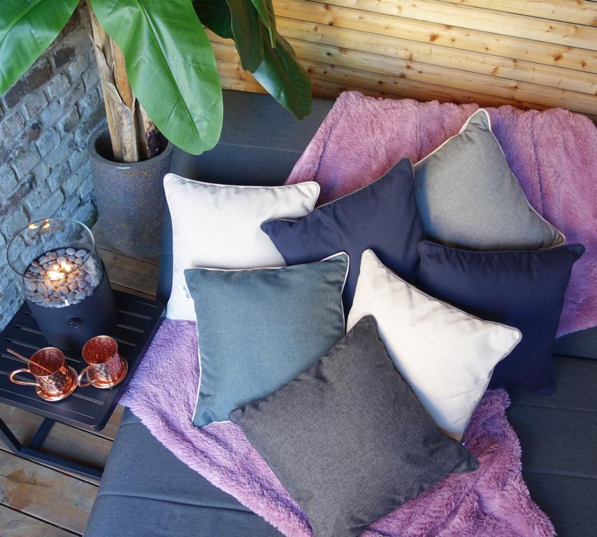 Kissen-Outddor-Olefin-von-MichaelNollyJbGOl0wfVGTv Kissen Outdoor Dunkelblau Anthrazit Premium-Qualität 30x50 cm