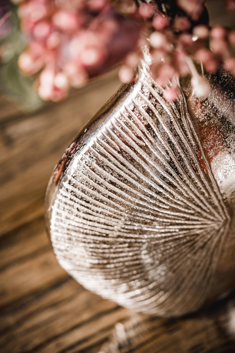 MN_Ambiente_20_09_2021-00016 Vase Silber aus Metall