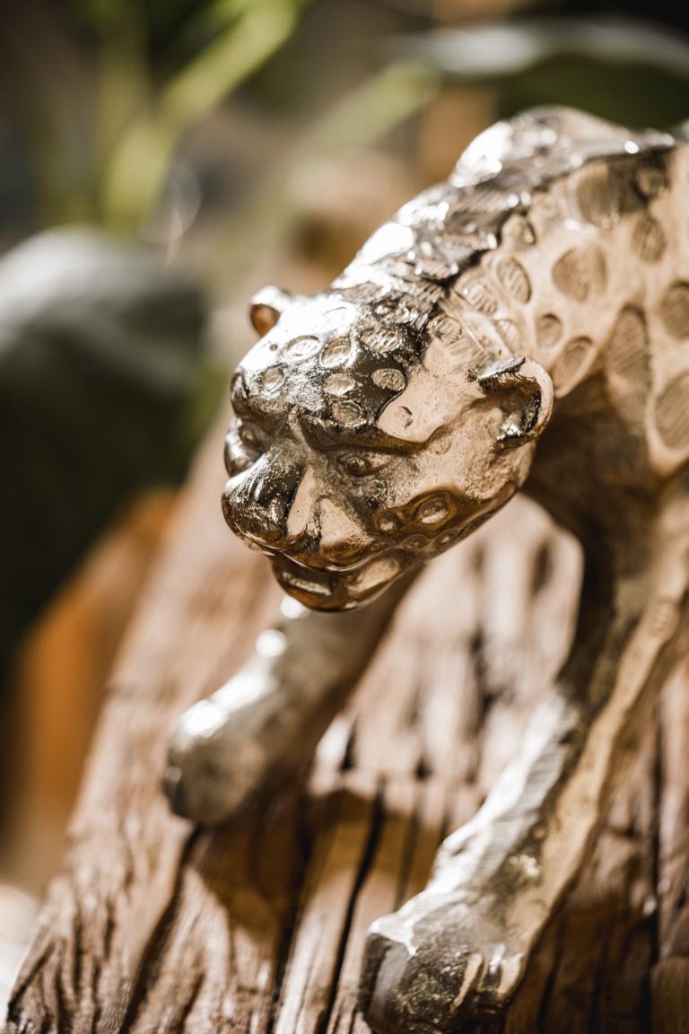 Leopard Dekofigur in Silber | kaufen Michael Metall aus Noll online